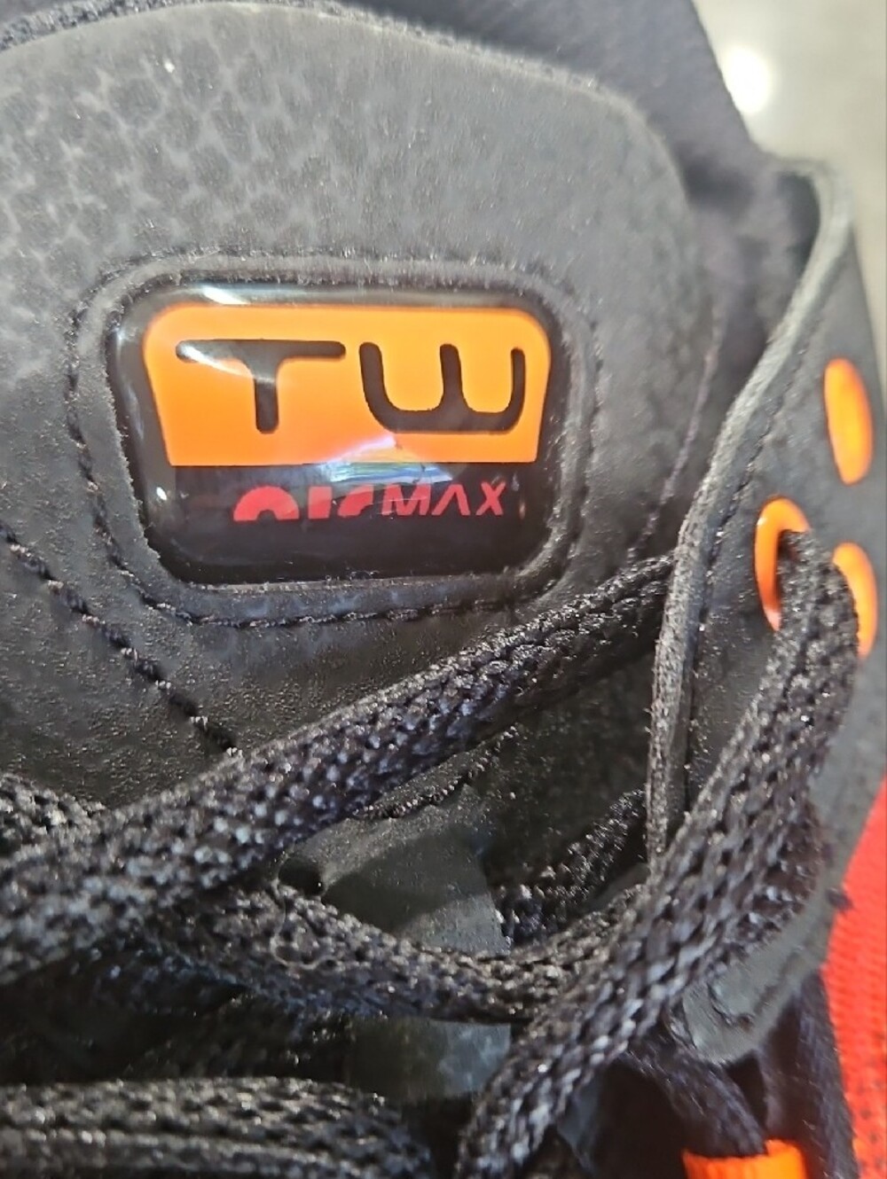 New Nike Black and Orange Athletic Sneakers Size 10 Tried On, No Box. - Picture 8 of 9